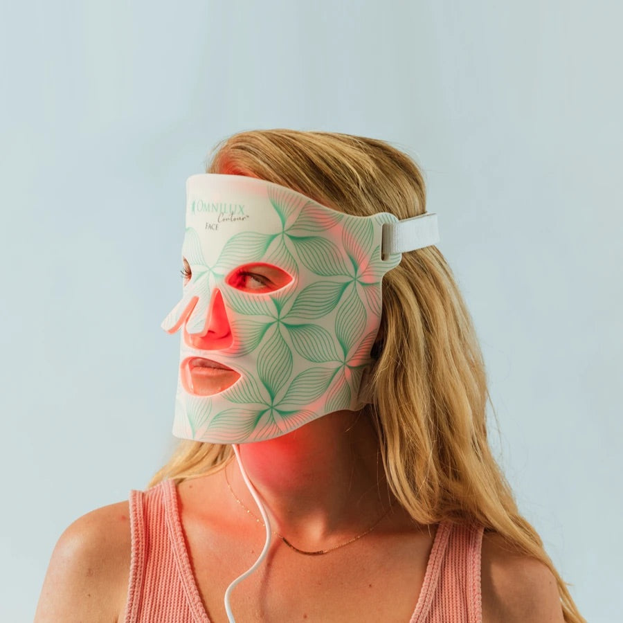 Omnilux Contour™ 